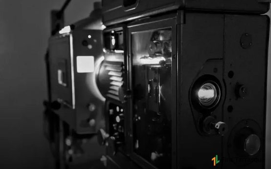 How to Secure IoT Devices at Home: 5 Essential Tips